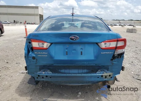 2018 Subaru Impreza из США, поврежденный, VIN 4S3GKAA62J3622410